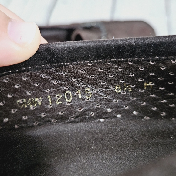 STUART WEITZMAN | perforated suede leather square toe heeled loafer shoes - Picture 11 of 11